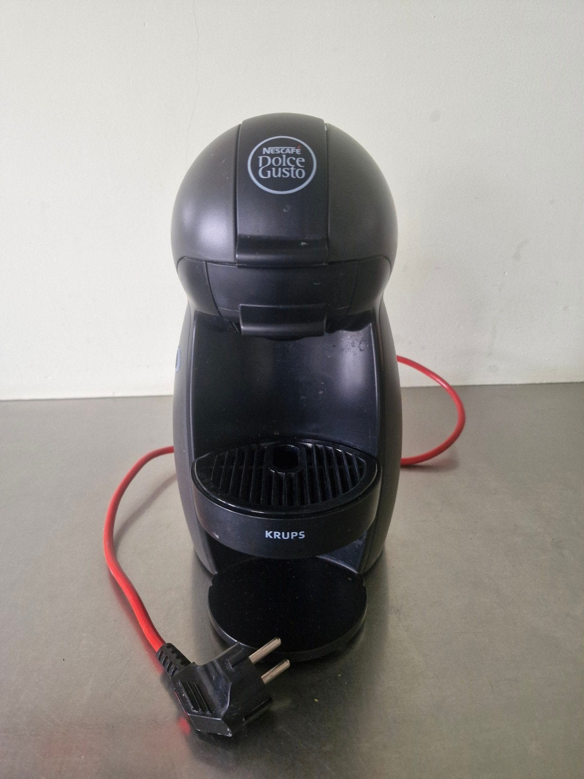 Nescafé Dolce Gusto Piccolo XS Koffiezetapparaat Zwart, Ophalen, Gebruikt, Koffiemachine, 1 kopje