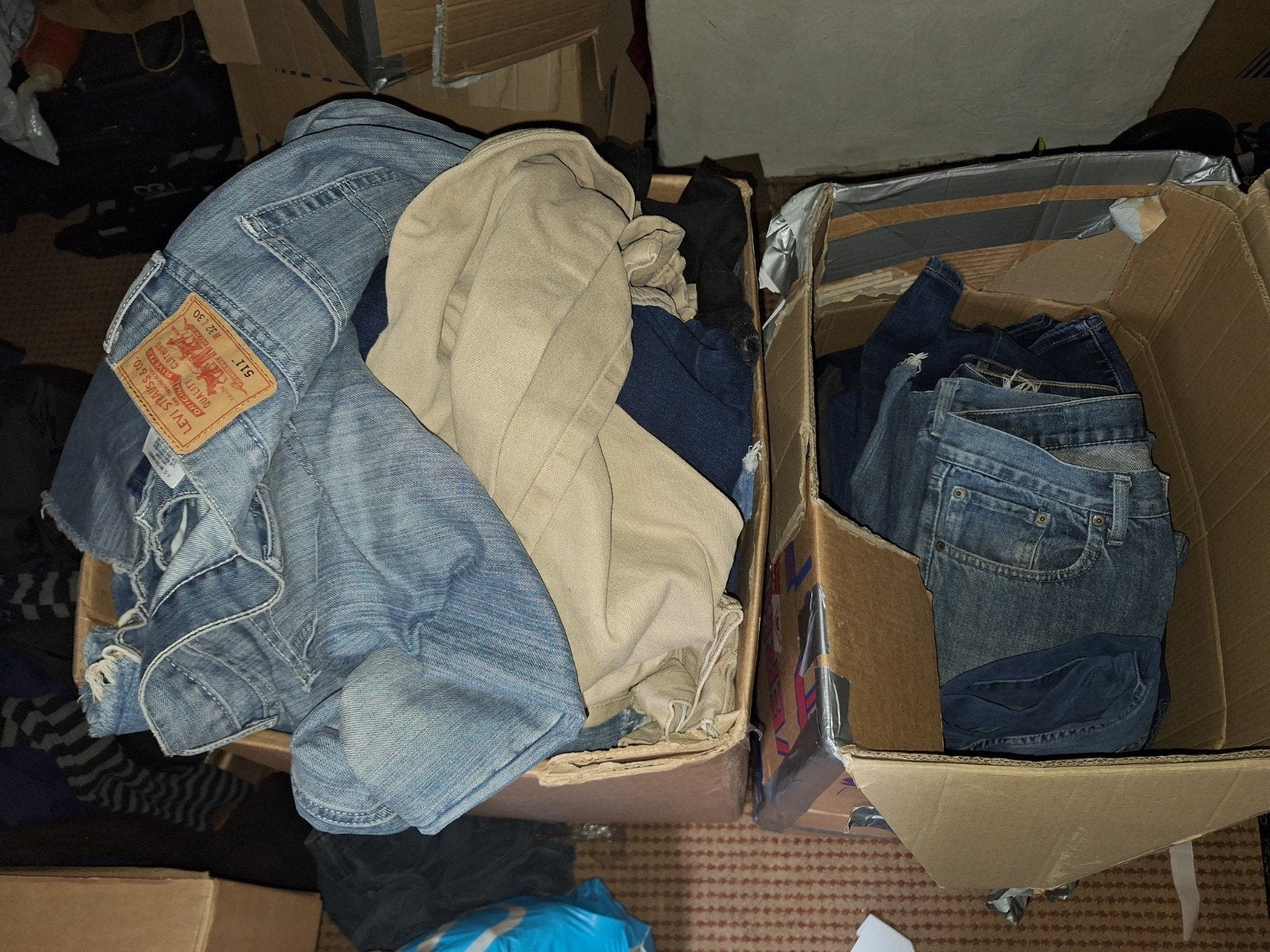 Grote Partij Levi'S Spijkerbroeken 60+, Diversen, Rommelmarktspullen, Gebruikt, Ophalen