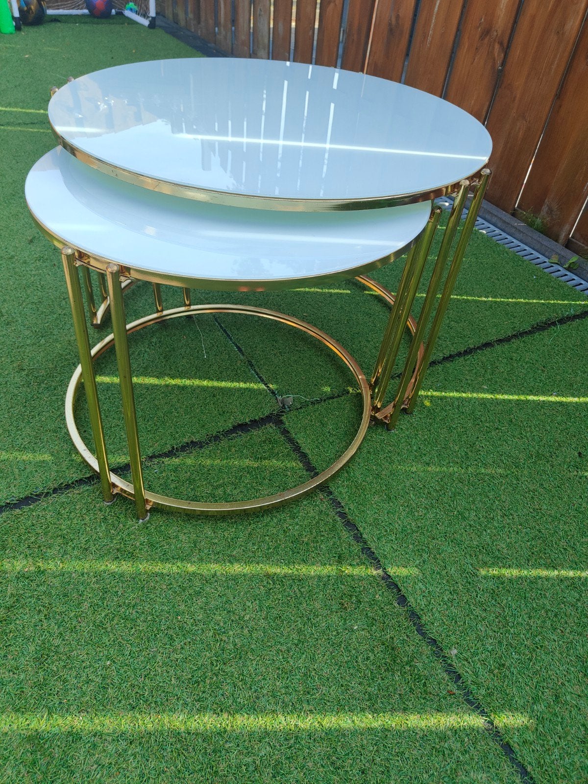 Mooie bijzettafels met gebruikssporen, Ophalen, Gebruikt, 50 tot 100 cm, Rond
