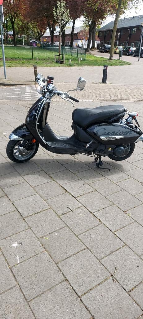 Aprilia mojito 125 cc piaggio Inruil mogelijk, Fietsen en Brommers, Scooters | Piaggio, Ophalen, Tweetakt, Overige modellen