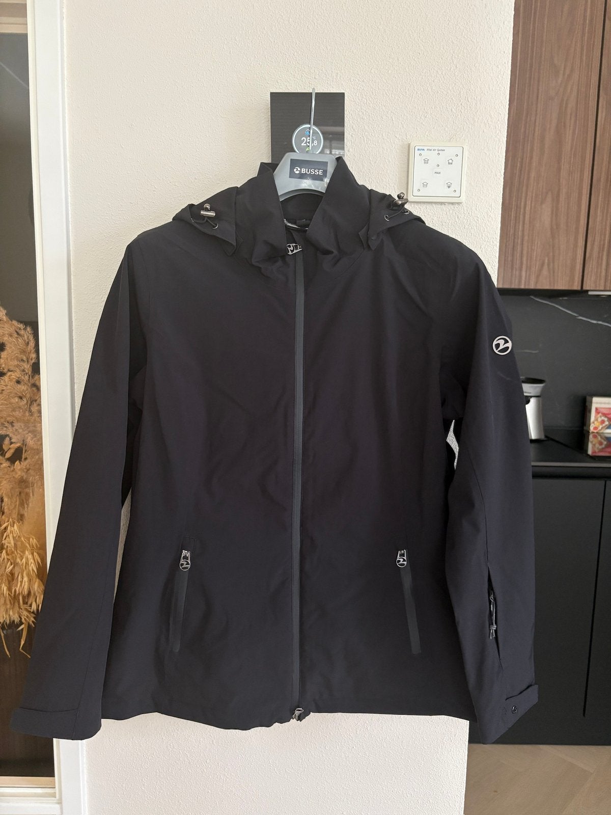 Zwarte Busse Ryana plus zomerjas maat L, Dieren en Toebehoren, Ophalen of Verzenden, Zo goed als nieuw, Bovenkleding