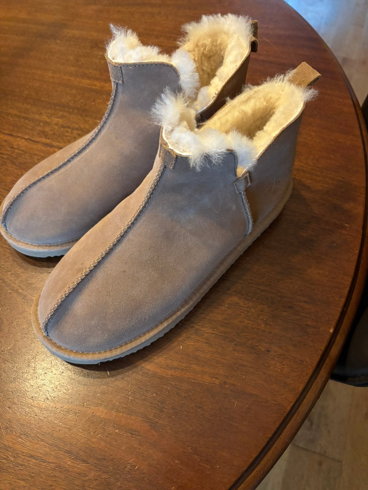Nieuwe Fellhof pantoffels leer bont maat 44, Bruin, Nieuw, Ophalen of Verzenden, Pantoffels of Sloffen