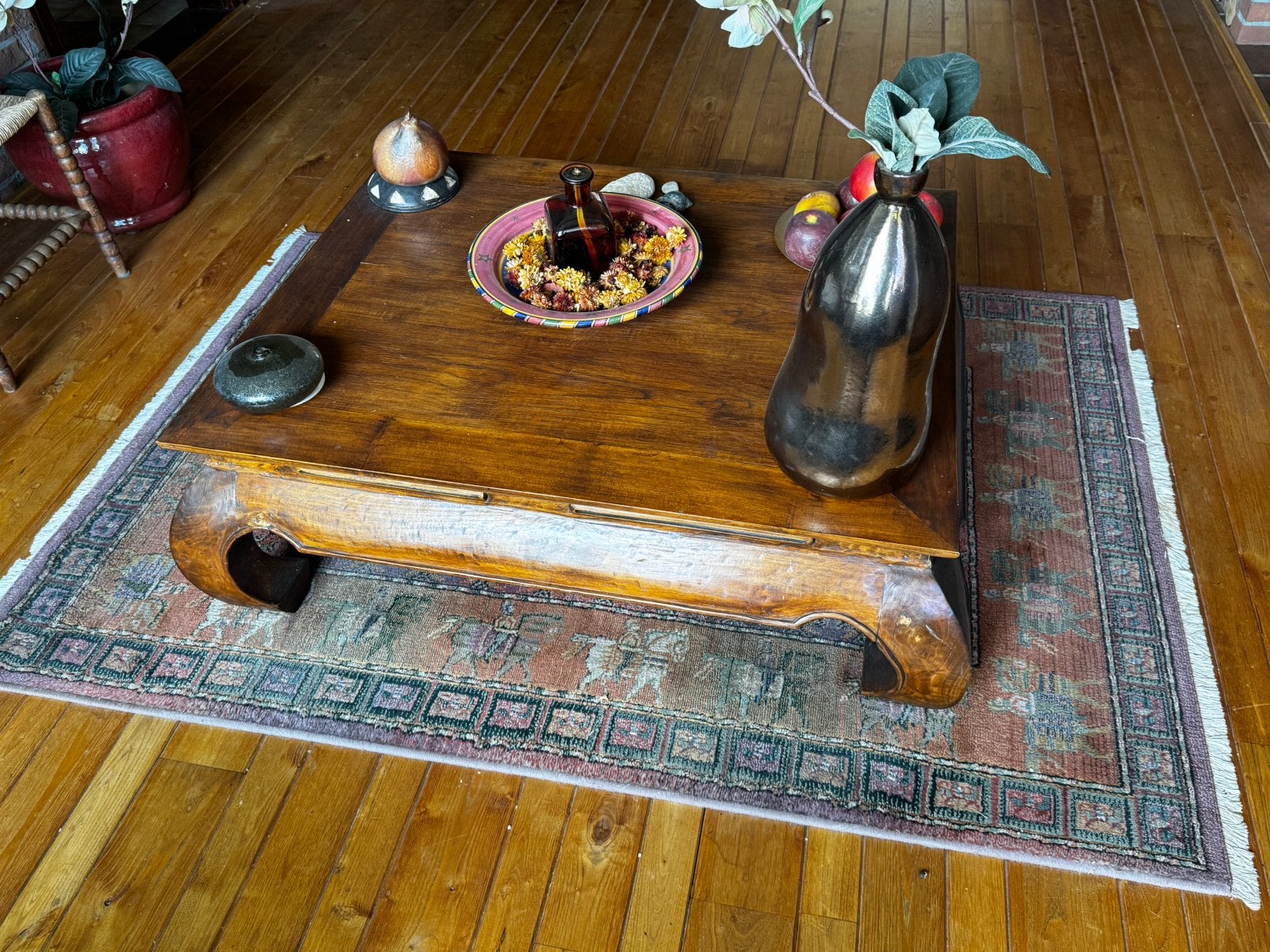 Gave opium tafel, Huis en Inrichting, Tafels | Salontafels, Ophalen, Zo goed als nieuw