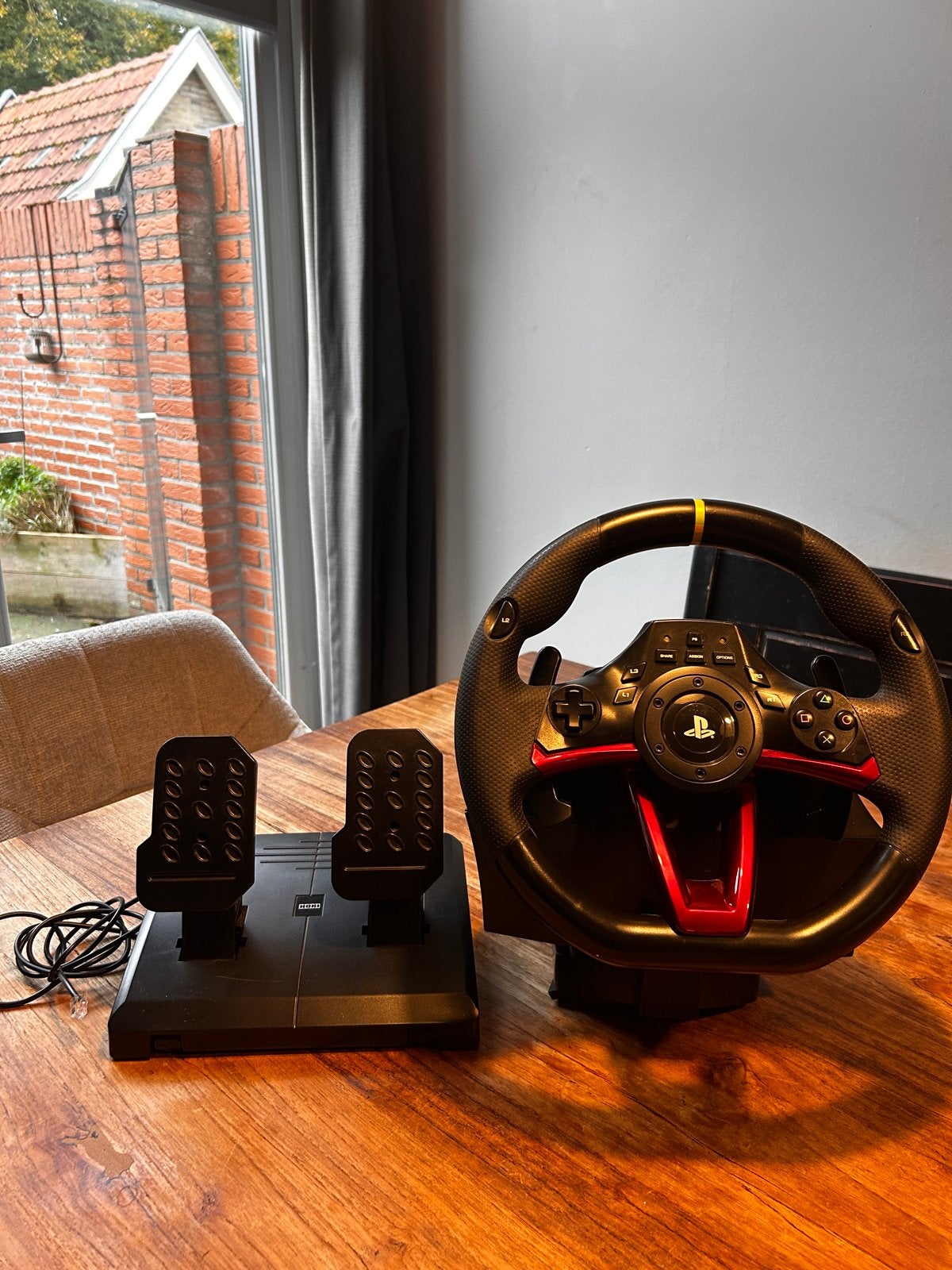 Hori Wireless RWA Racing Wheel Apex PS4/PC, Ophalen, 1 speler, Racen en Vliegen, Eén computer
