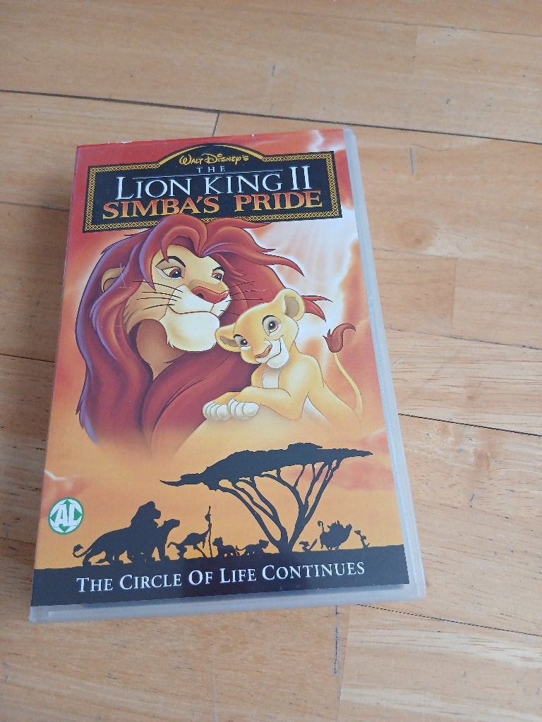 Videoband Lion king 2, Cd's en Dvd's, VHS | Kinderen en Jeugd, Gebruikt, Alle leeftijden, Overige typen, Ophalen of Verzenden