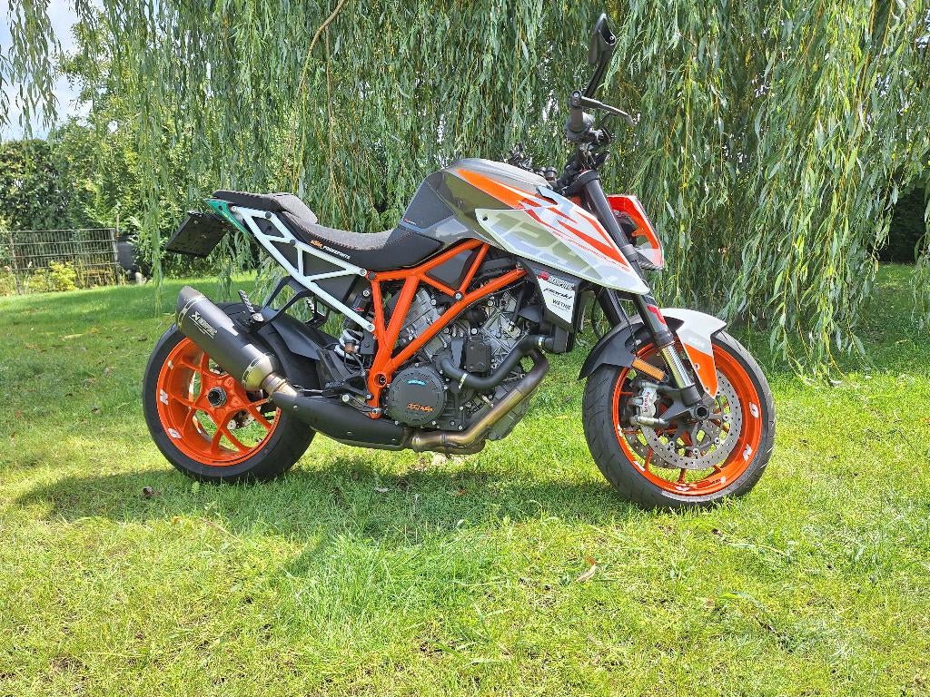 KTM 1290 SuperDuke R 2019 - Topstaat, Motoren, Motoren | KTM, 2 cilinders, Traction Control, Occasion, Motorrijbewijs A