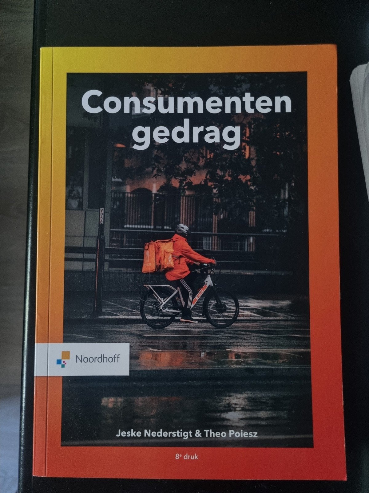 Consumentengedrag | 8e druk | Theo Poiesz, Ophalen of Verzenden, Zo goed als nieuw, Economie en Marketing, Theo poiesz