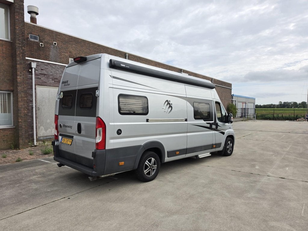 Caravans And Camping Knaus