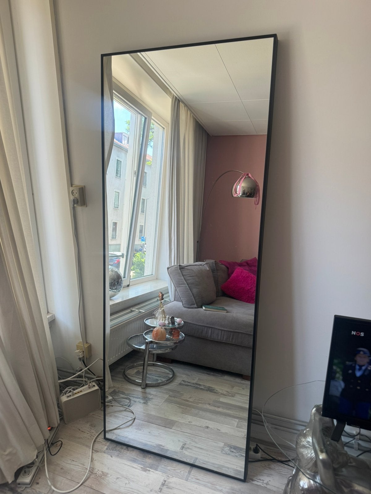 Pas spiegel ikea, Huis en Inrichting, Woonaccessoires | Spiegels, Ophalen, Zo goed als nieuw, Rechthoekig, Minder dan 100 cm