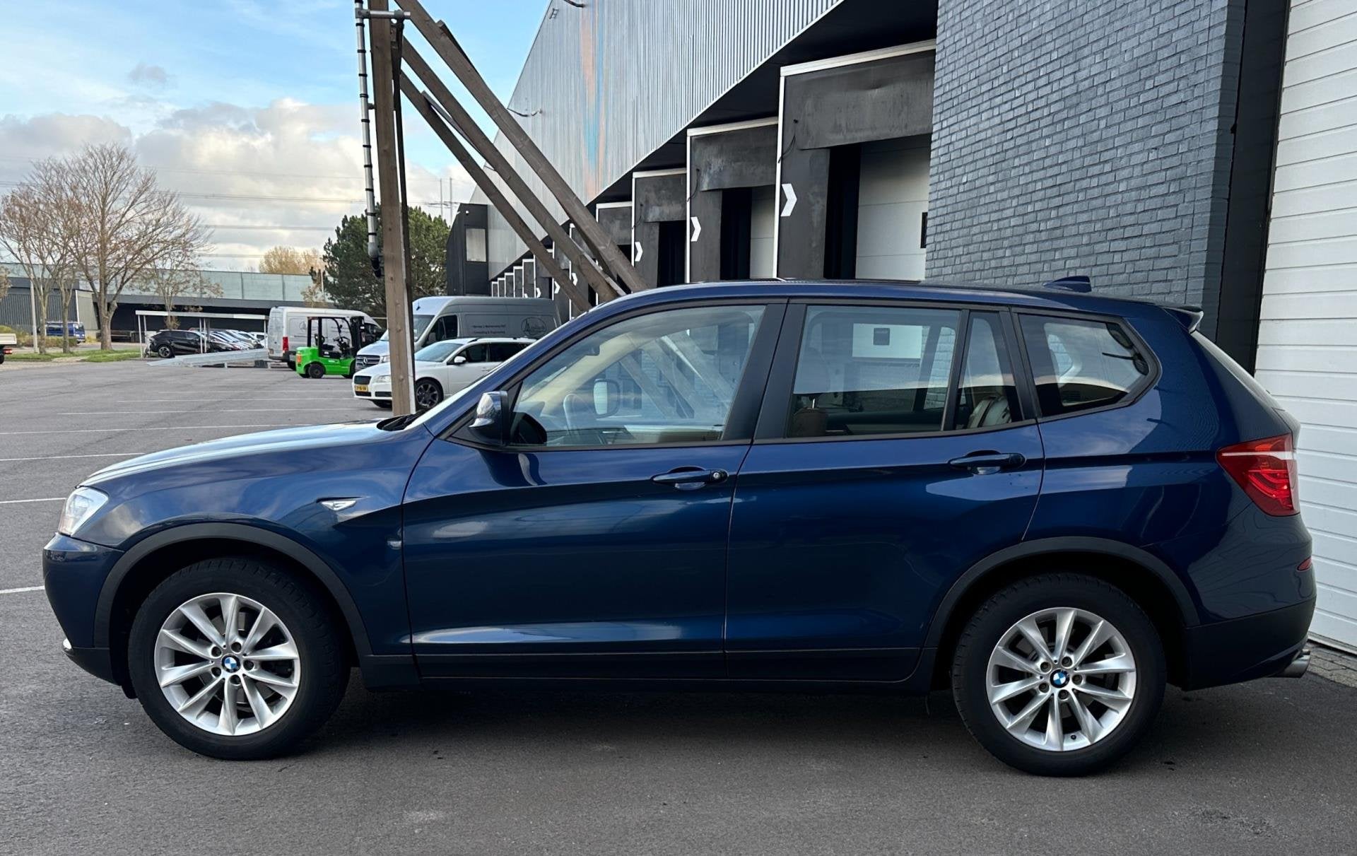 BMW X3 XDrive28i High Executive 1EEIG/HEADUP/LEDER/NAVI/CLIM, Auto's, BMW, Euro 5, Gebruikt, 4 cilinders, 2000 kg