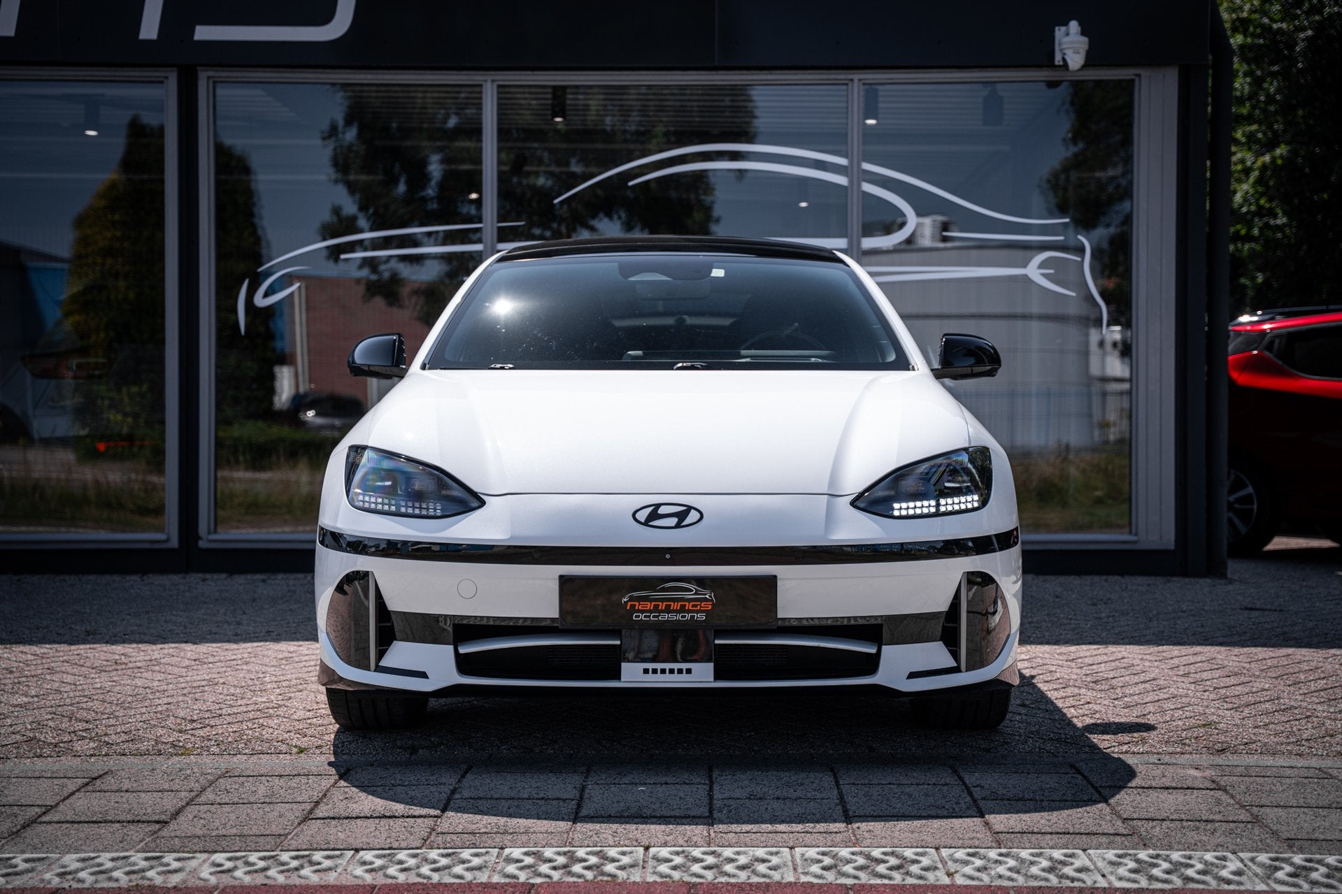 Hyundai IONIQ 6 First Edition AWD 77.4 kWh|Pano|100% SOH|Sto, Auto's, Hyundai, Dealer onderhouden, Gebruikt, Zwart, Leder en Stof