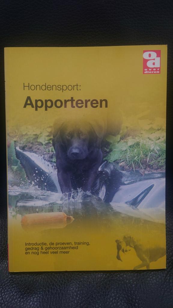 Apporteren aanleren hond hondensport, Boeken, Dieren en Huisdieren, Zo goed als nieuw, Honden, Ophalen of Verzenden