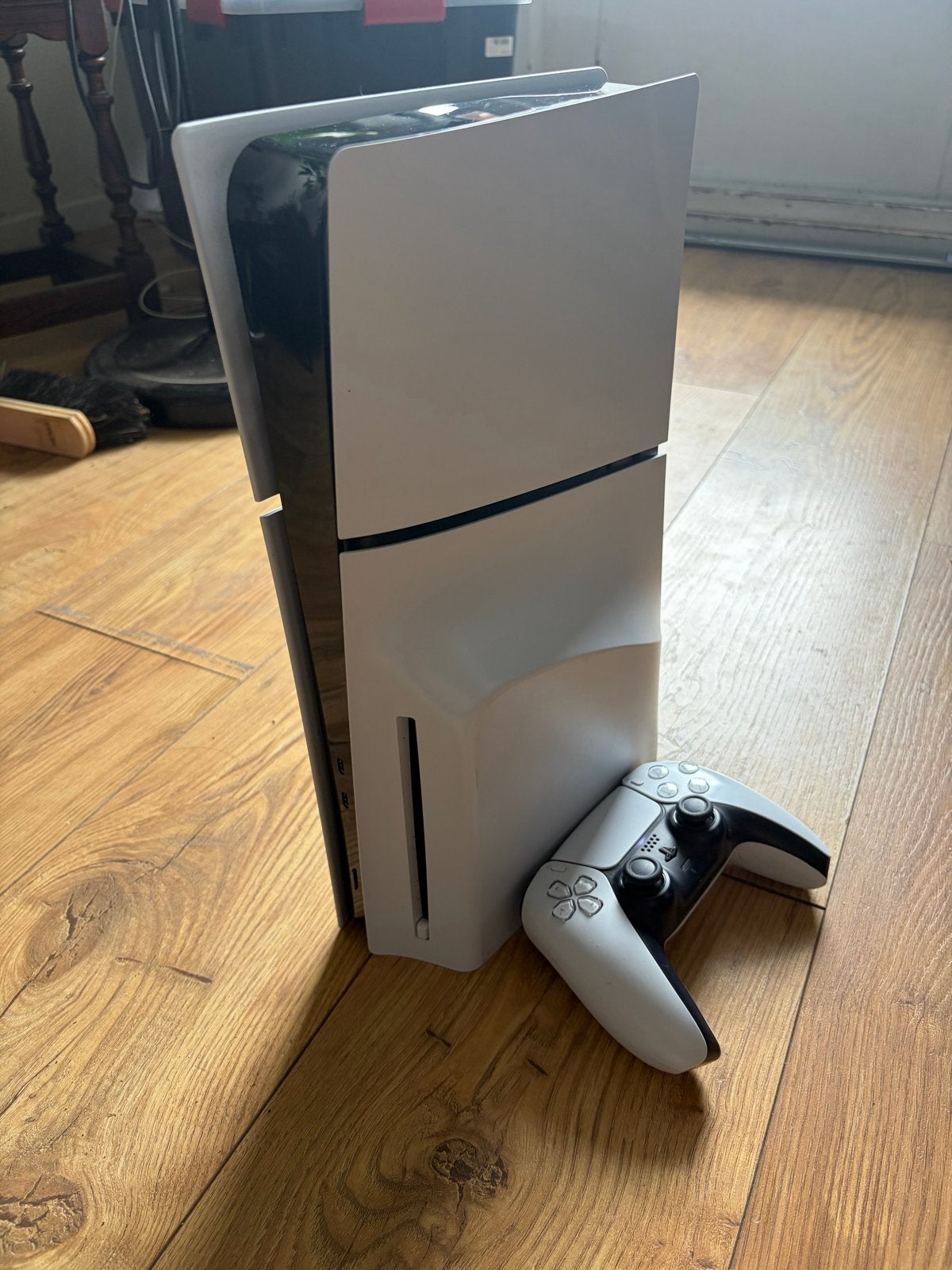 Playstation 5 Slim Disc Editie met 4 1TB, Controller, Games, Ophalen, Gebruikt