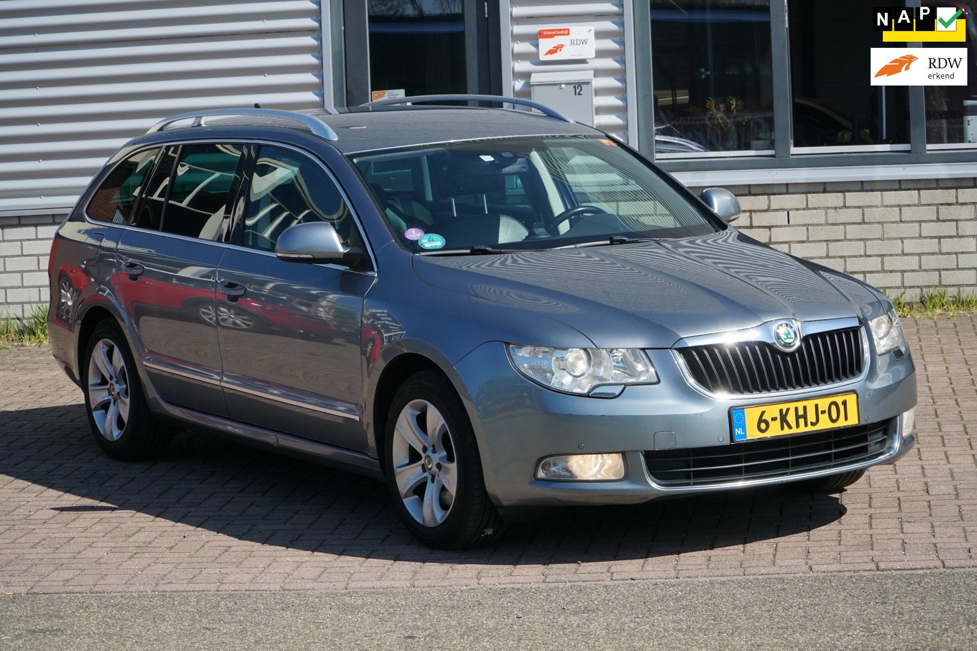 Skoda Superb Combi 1.4 TSI NIEUWE DISTR. KETTING, BAKOLIE VE, Voorwielaandrijving, Euro 5, 125 pk, Gebruikt