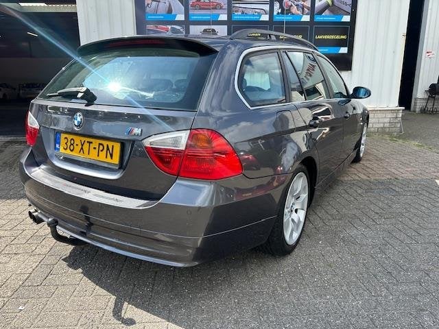 BMW 3-serie Touring 325i Business Line / M Line / Nieuw APK, Auto's, Automaat, 745 kg, Achterwielaandrijving, Gebruikt