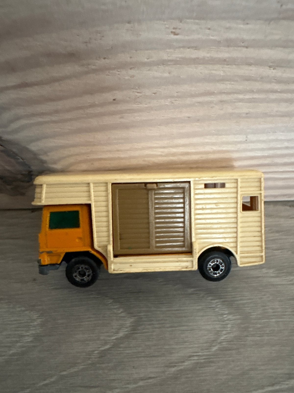 Matchbox Superfast No. 40 Bedford Horse Box 1977, Overige merken, Gebruikt, 1:50 of kleiner, Ophalen of Verzenden