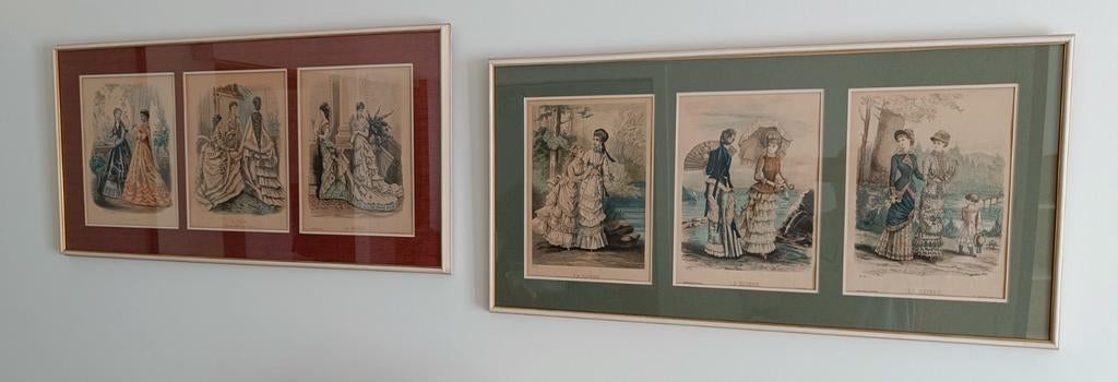 Twee ingelijste sets van 3 Franse modeprenten., Antiek en Kunst, Ophalen