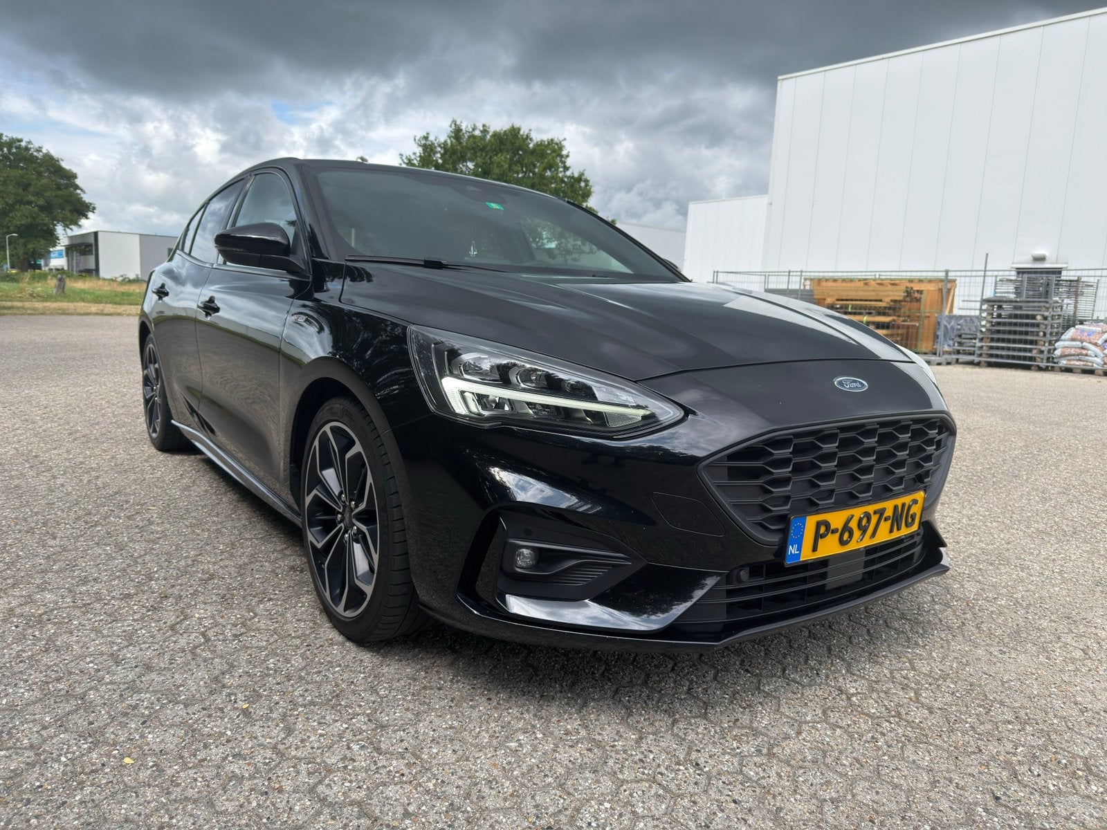 Ford Focus ST-Line | B&O | CarPlay | Keyless | Paddleshift, Auto's, 700 kg, Zwart, Particulier, 3 cilinders