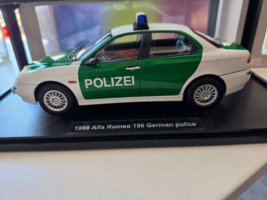 Alfa romeo 156 polizei 1998 1/18, Ophalen of Verzenden, Nieuw, Auto, Overige merken
