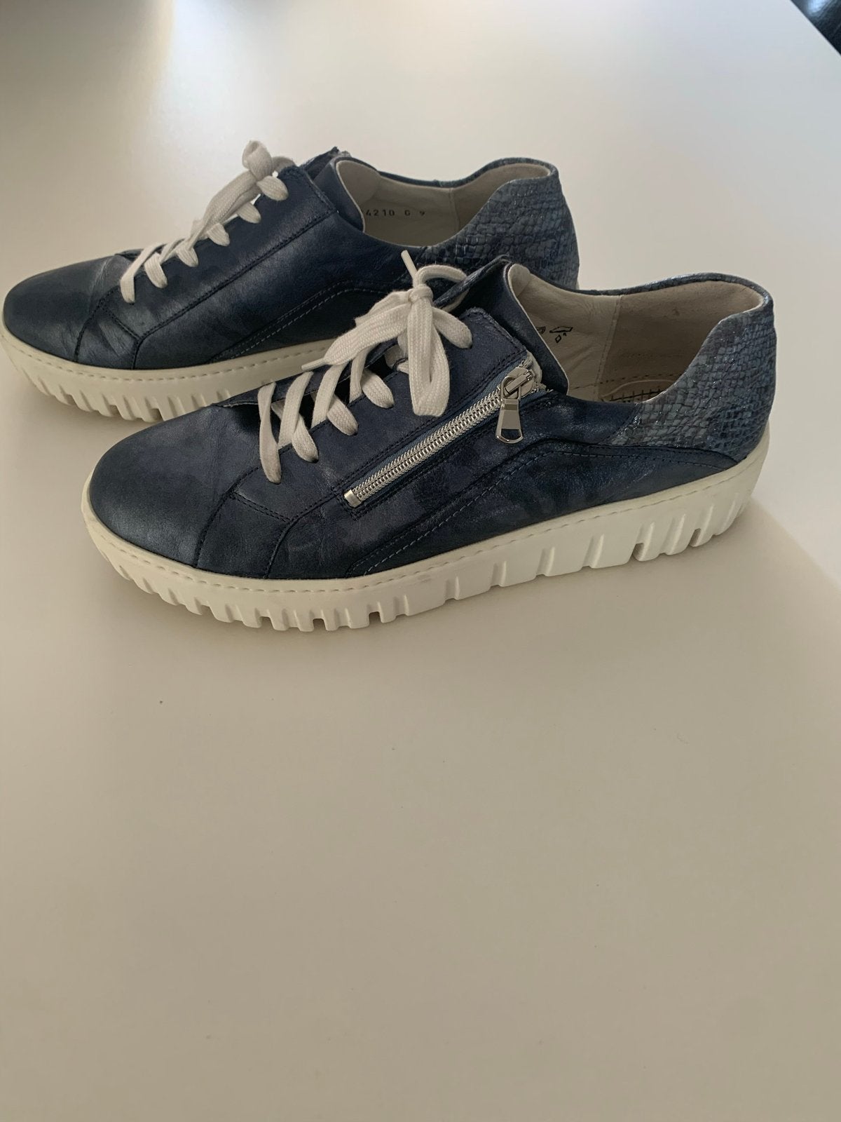 Dames Waldlaufer sneakers maat 43, schoenbreedte H, Ophalen of Verzenden, Zo goed als nieuw, Blauw, Sneakers of Gympen