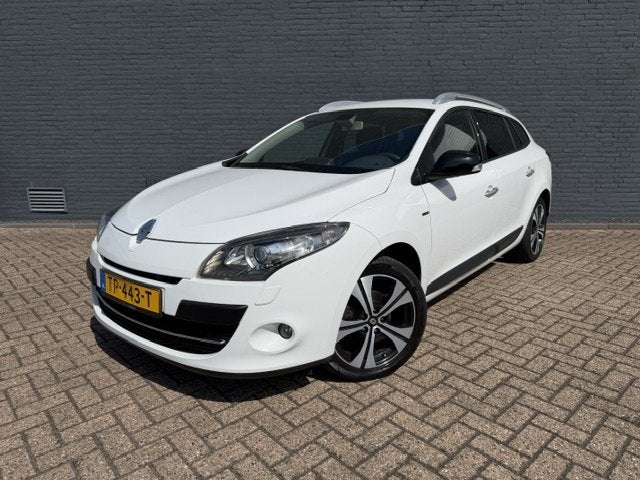 Renault Mégane Estate 1.4 TCe Bose / Nieuwe APK / Trekhaak, Voorwielaandrijving, Euro 5, Gebruikt, 4 cilinders