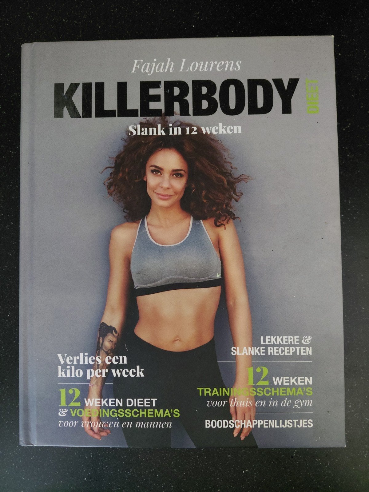 Fajah Lourens Killerbody: Slank in 12 weken, Ophalen of Verzenden, Zo goed als nieuw, Dieet en Voeding, Fajah Lourens