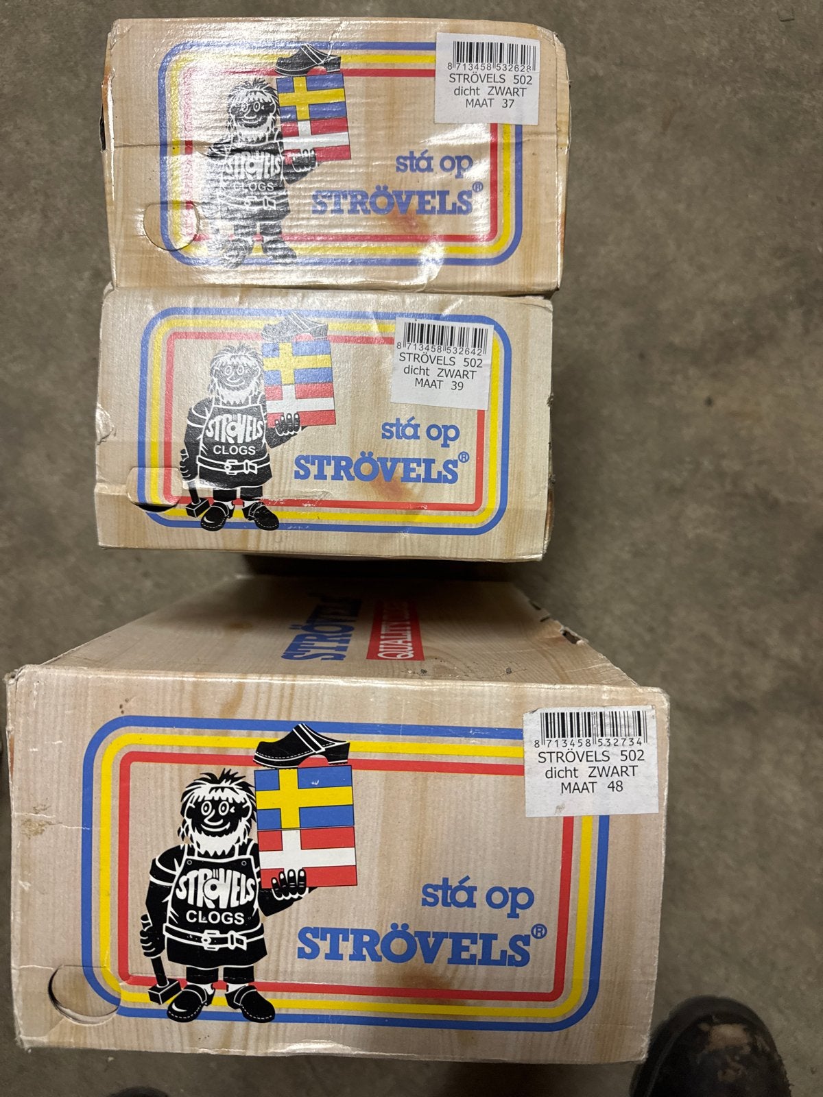 Nieuwe Strövels klompen - Zwart, Maat 37, Ophalen of Verzenden, Nieuw, Zwart, Overige typen