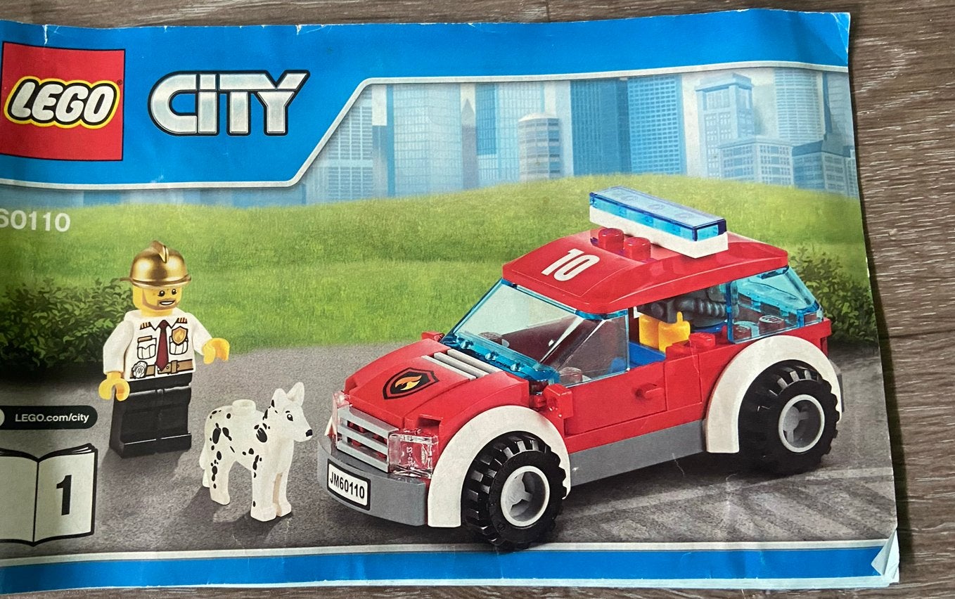 Lego City 60110 Brandweerwagen met minifiguur en hond, Lego, Ophalen of Verzenden, Complete set, Inclusief instructies