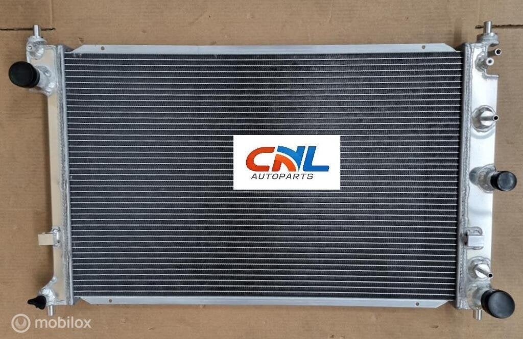 Radiateur  FORD FALCON BA 2002-9/2005 6cyl Turbo