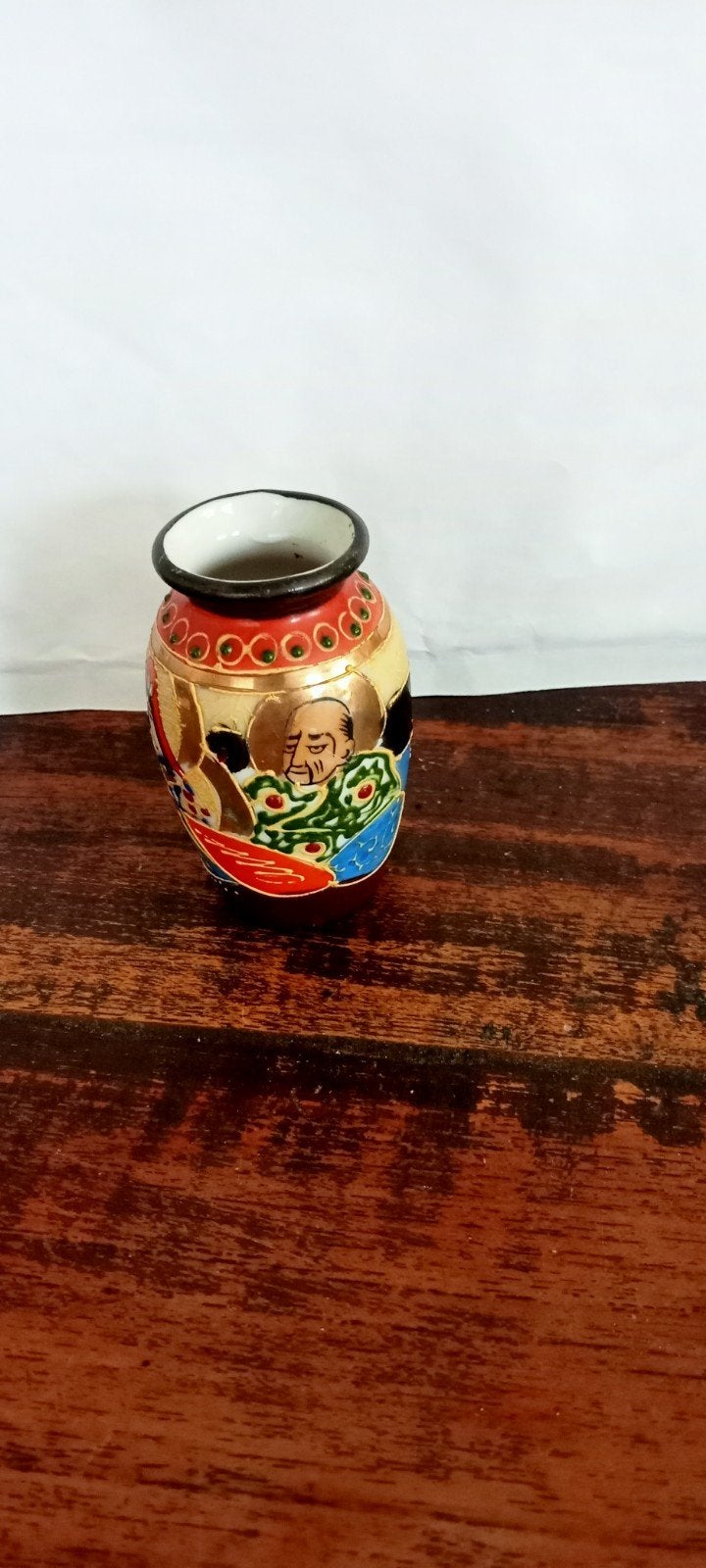 Antiek Satsuma vaasje met handgeschilderde decoratie, Ophalen of Verzenden