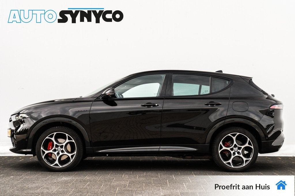 Alfa Romeo Tonale 1.3T PHEV Veloce I Widescreen Navi I 19 in, Auto's, Alfa Romeo, 77 km/l, 4 cilinders, 15 kWh, Zwart