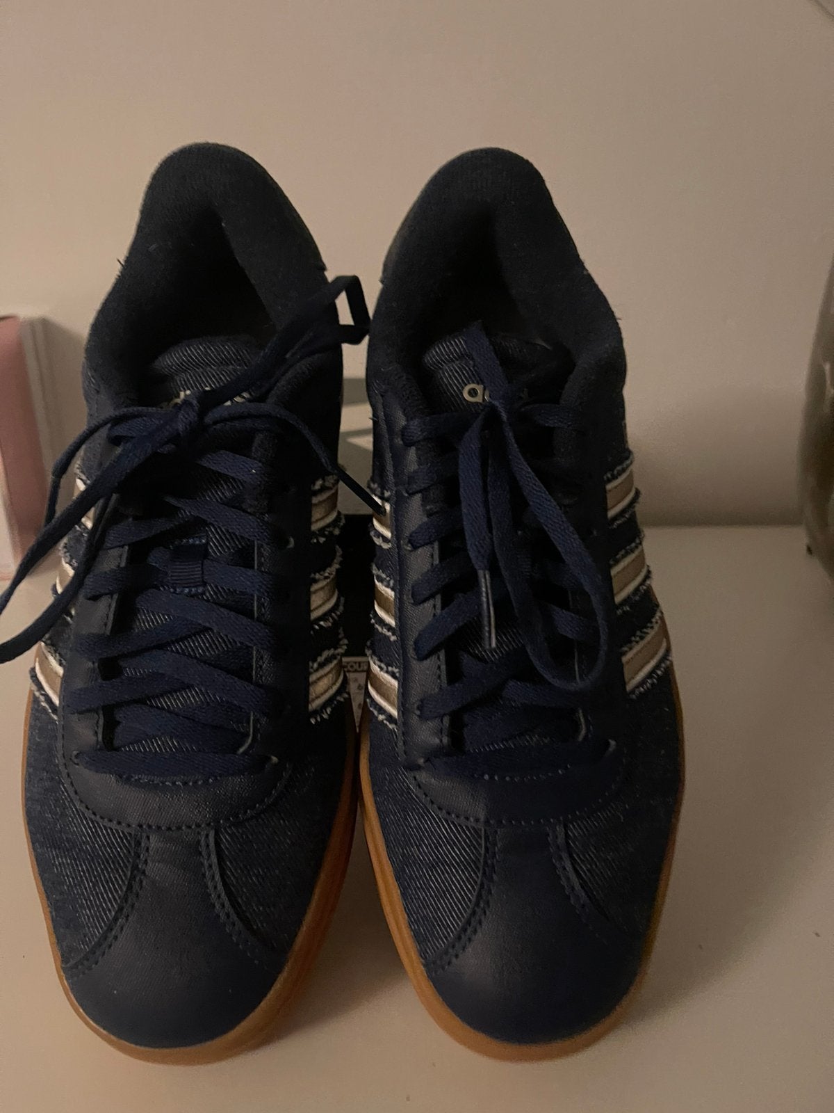 ADIDAS  - hippe sneaker VL COURT BOLD denim blauw maat 40, Ophalen of Verzenden, Zo goed als nieuw, Blauw, Sneakers of Gympen