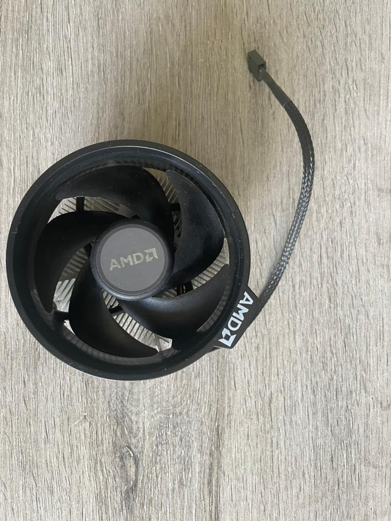 Amd cooler, Computers en Software, Computerkoelers, Ophalen of Verzenden, Zo goed als nieuw, Luchtkoeling