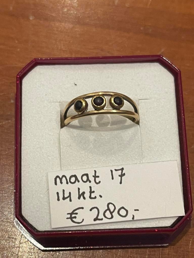 Ring 14kt maat 17 granaat, Sieraden, Tassen en Uiterlijk, Antieke sieraden, Ophalen of Verzenden, Goud, Hanger