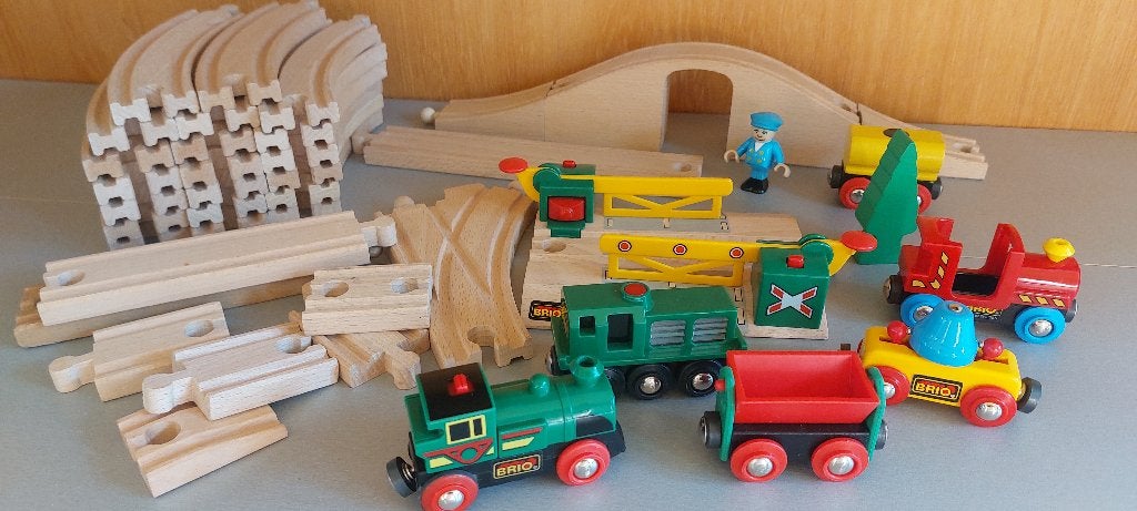 Brio treinset, Kinderen en Baby's, Speelgoed | Houten speelgoed, Zo goed als nieuw, Ophalen of Verzenden