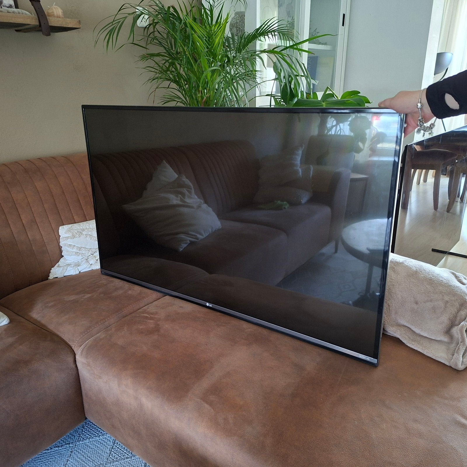 Nette en goed werkende LG Smart TV (49UF800V), Ophalen, Gebruikt, 100 cm of meer, 4k (UHD)