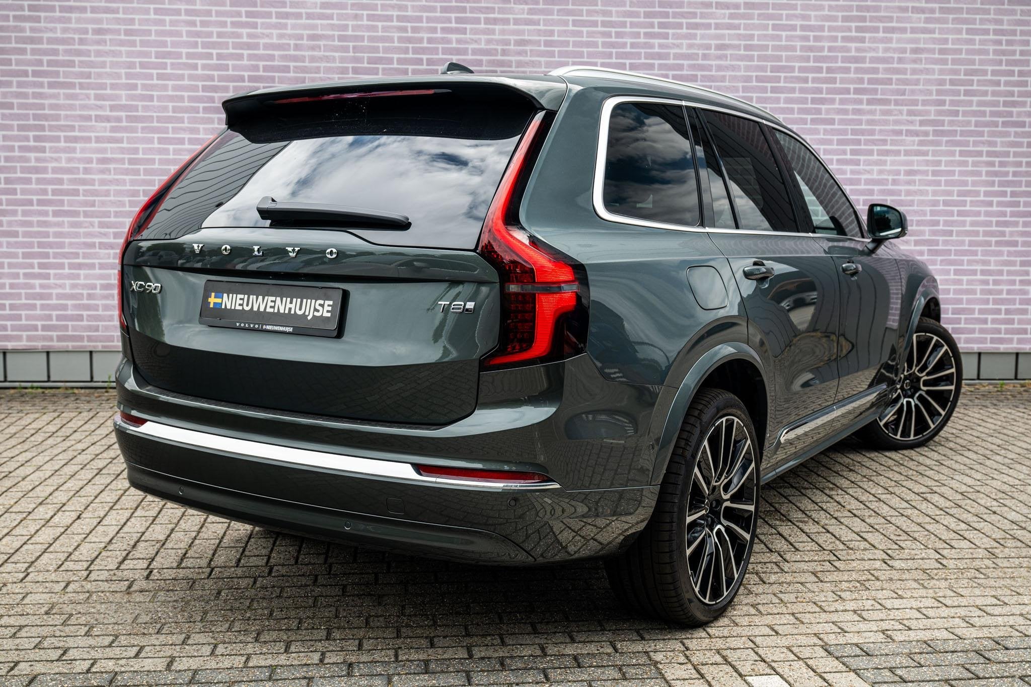 Volvo XC90 2.0 T8 Plug-in hybrid AWD Ultra Bright Exec. Ed., Euro 6, 4 cilinders, Hybride Elektrisch/Benzine, Te koop