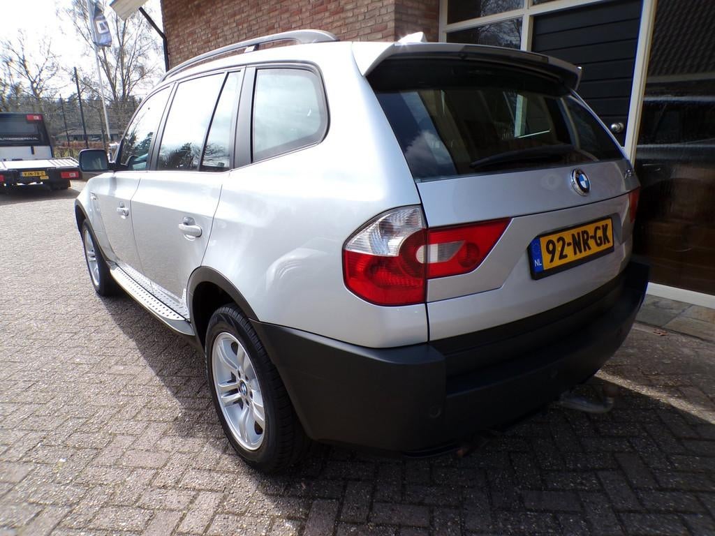 BMW X3 3.0i Executive Autmaat / Leder, Automaat, Parkeersensor, Gebruikt, Zwart
