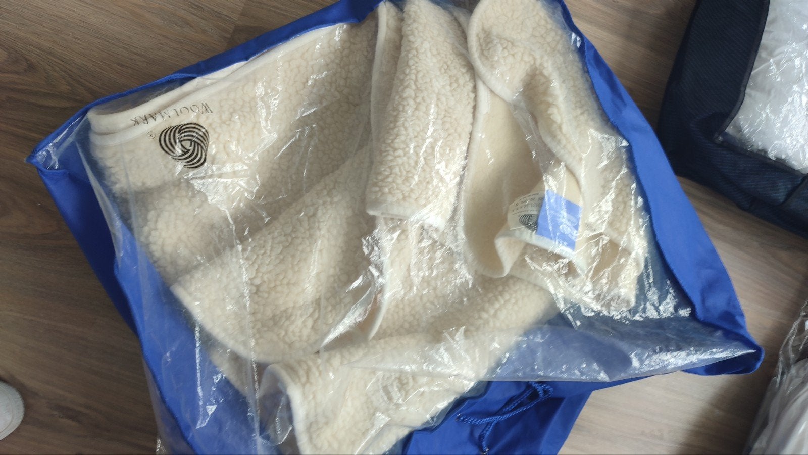 te koop: willen deken van slaappunt, 2.20x 1.90, Ophalen, Gebruikt, Minder dan 15 m²