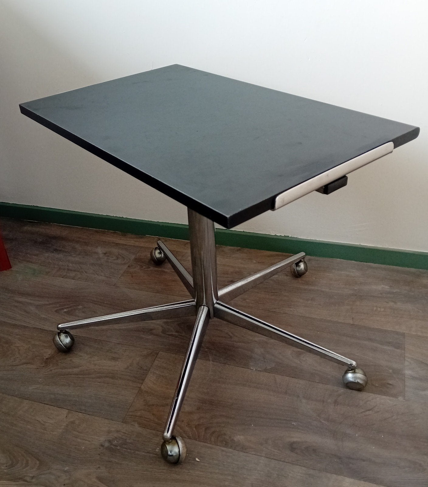 Vintage Chroom tv Houder, Huis en Inrichting, Ophalen, Zo goed als nieuw