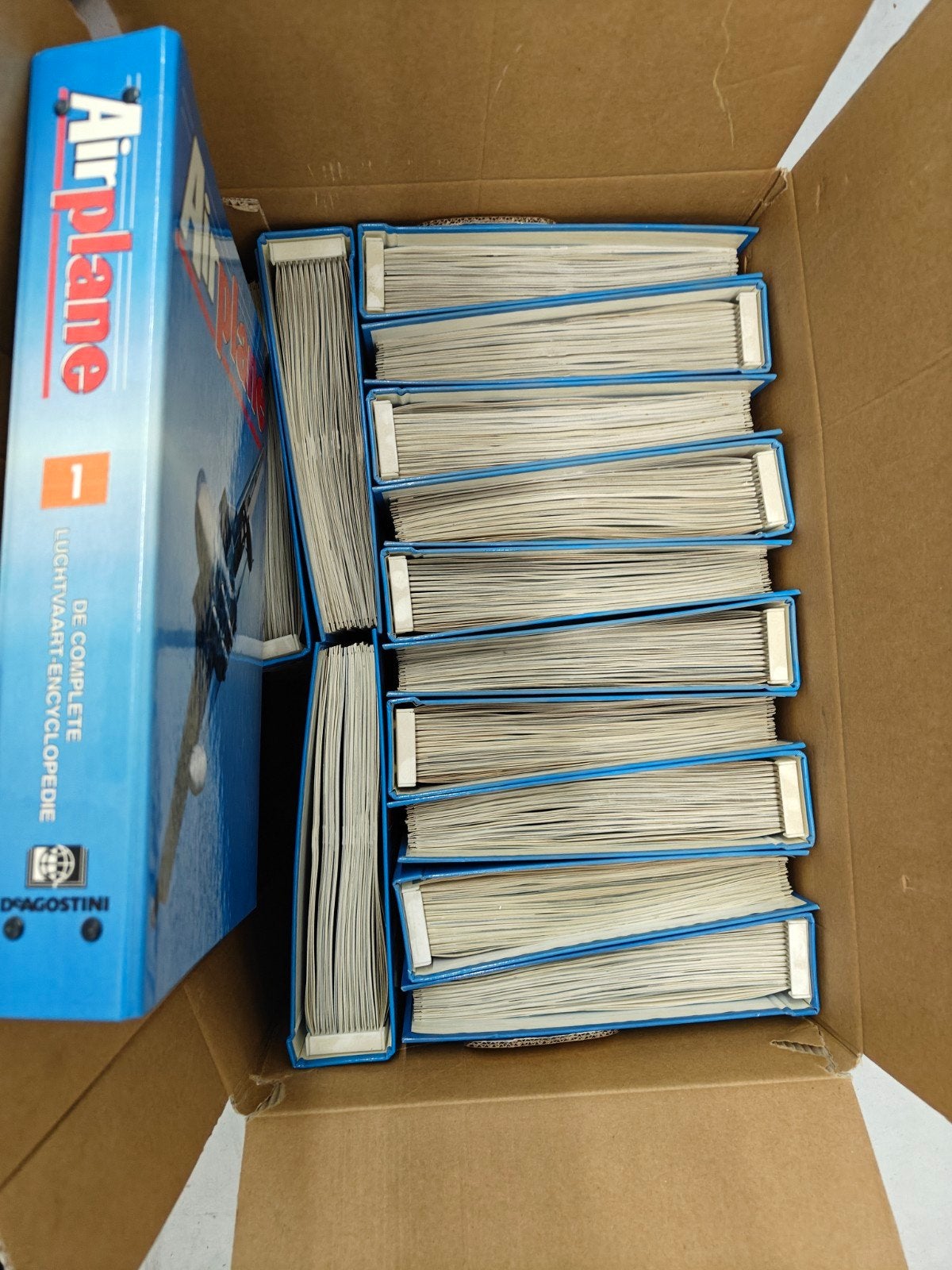 De complete luchtvaart-encyclopedie, Ophalen