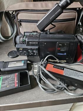 Mooie complete vintage Sony CCD-V50E videocamera Video 8, Audio, Tv en Foto, Videocamera's Analoog, Ophalen of Verzenden, Hi 8