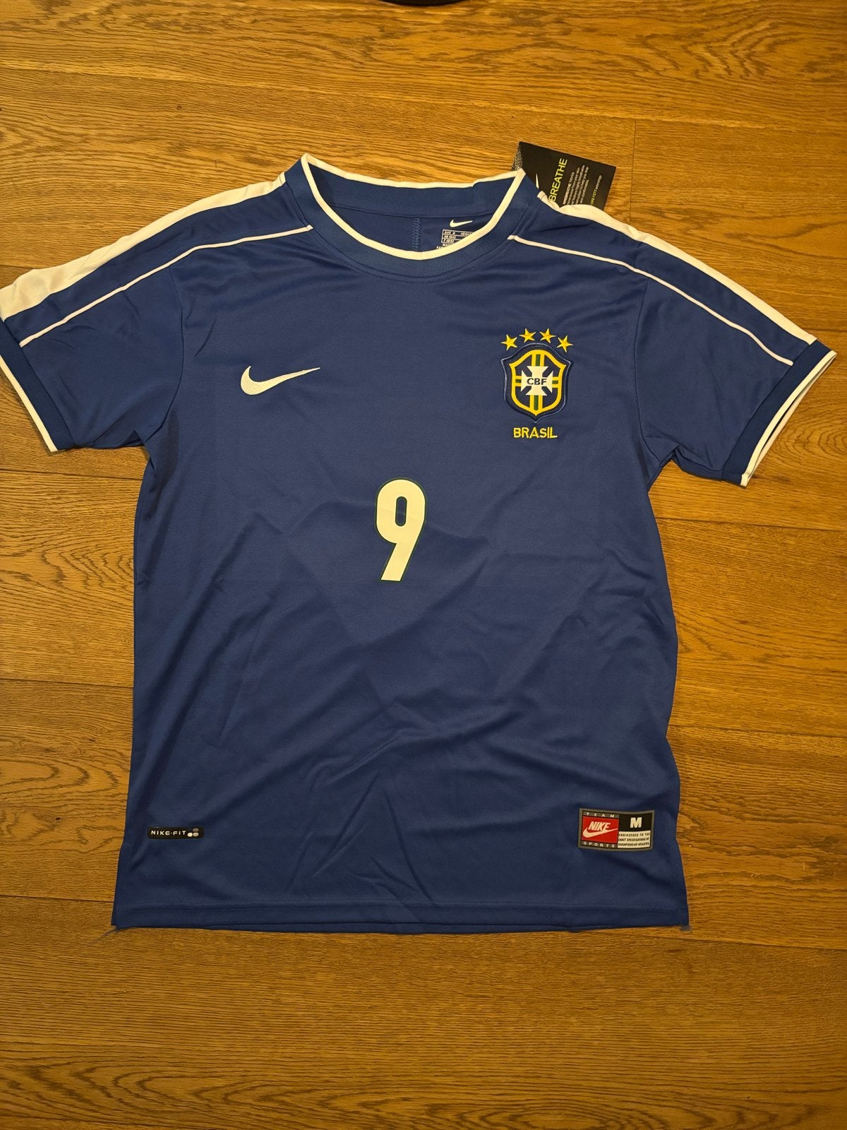 Nike Brazilië Ronaldo 1998 Voetbalshirt Maat M, Nieuw, Ophalen of Verzenden, Voetbal, Maat 48/50 (M)