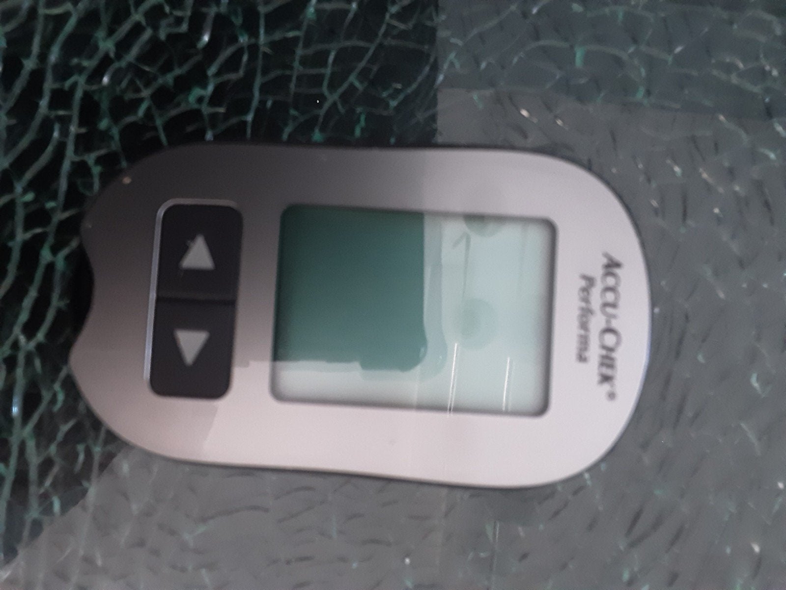 GEVRAAGD: accu chek performa glucosemeter, Ophalen of Verzenden