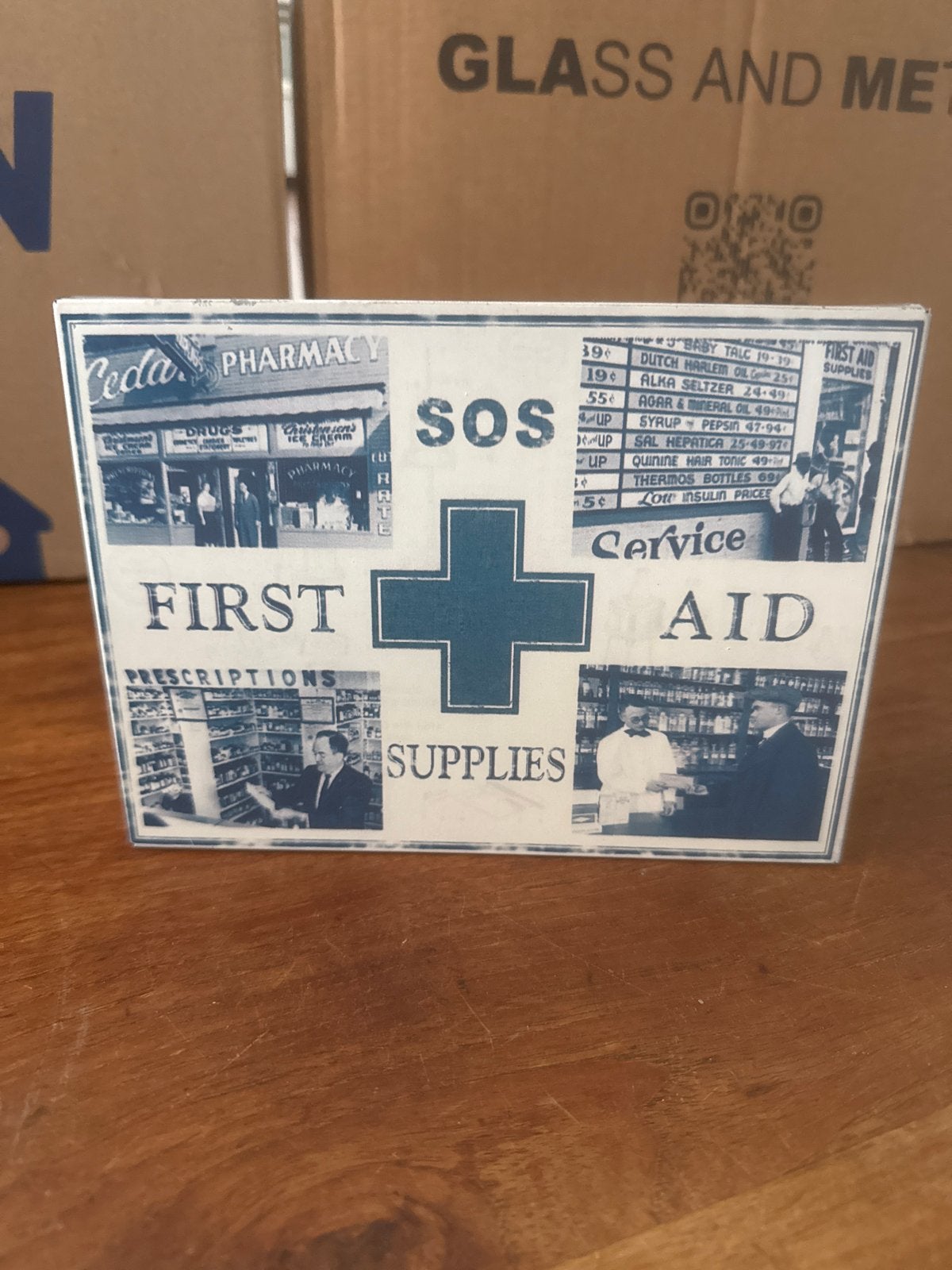 Vintage EHBO-doosje metaal - Apotheek design, Ophalen of Verzenden