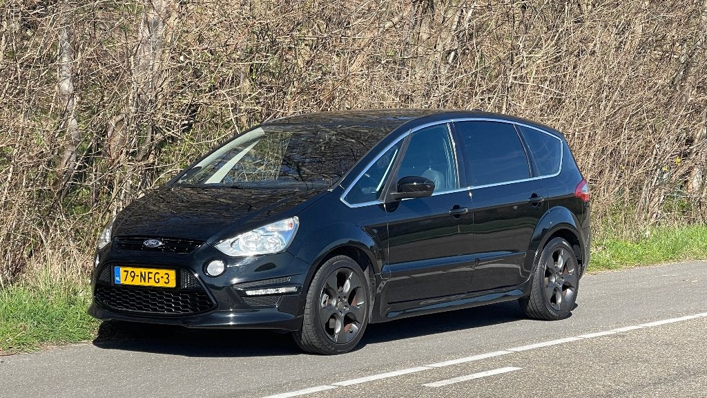 Ford S-Max 2.0 16V Panther Black ST Line Accenten Facelift, Voorwielaandrijving, Metallic lak, Zwart, 4 cilinders