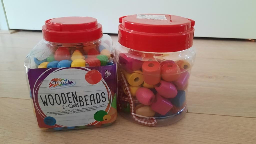 Houten kralen en touwtjes set - Grafix Wooden Beads, Kinderen en Baby's, Ophalen, Zo goed als nieuw