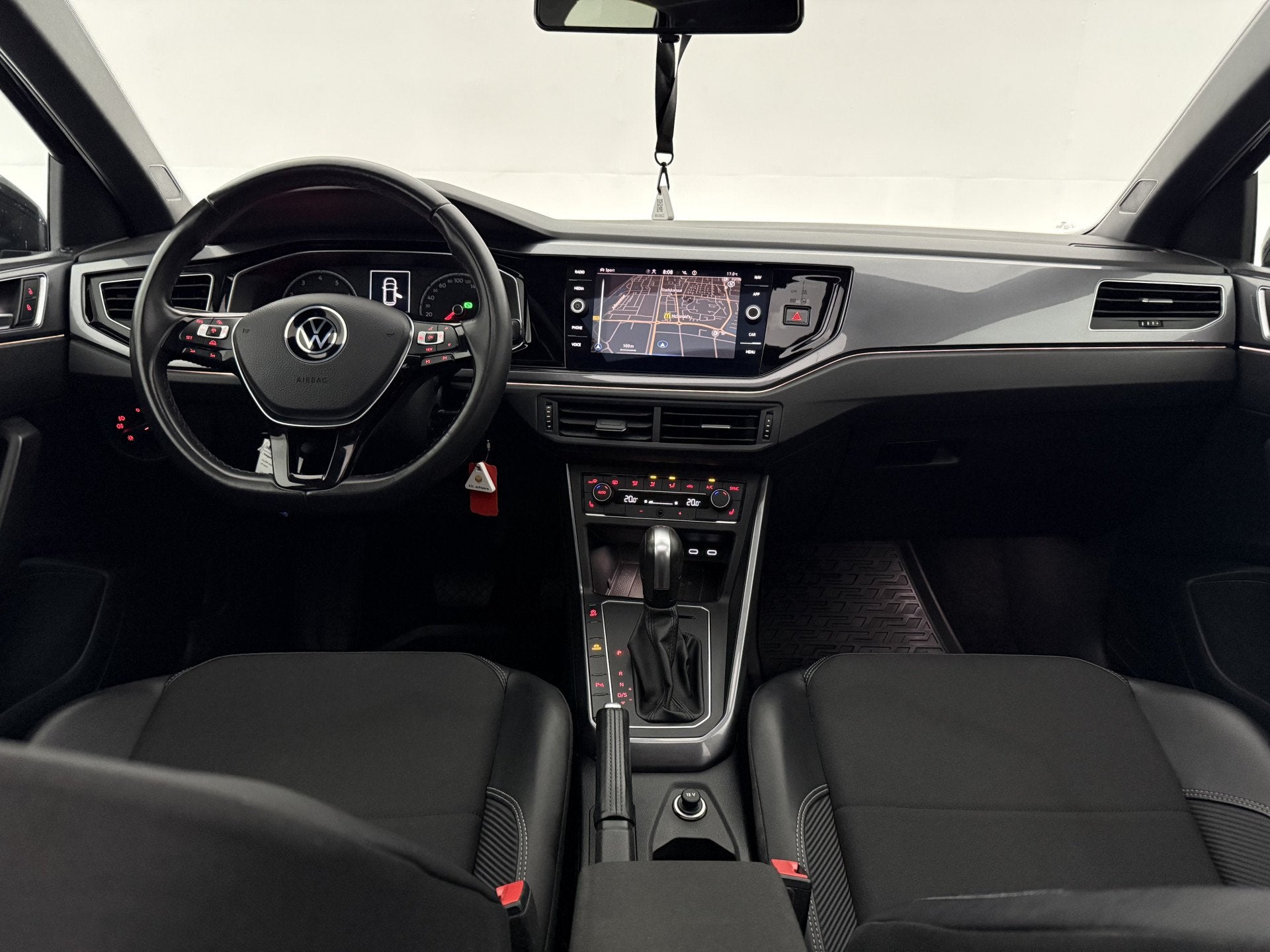 Volkswagen Polo 1.0 TSI R-line | Pano | Camera | Cruise | Ca, Auto's, Volkswagen, Gebruikt, Euro 6, Origineel Nederlands, Bedrijf
