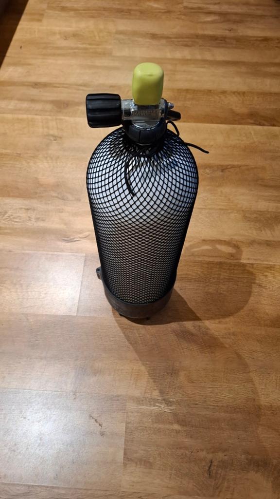 Duikfles 10 liter 200 bar gekeurd, Watersport en Boten, Duiken, Ophalen of Verzenden, Gebruikt, Duikfles