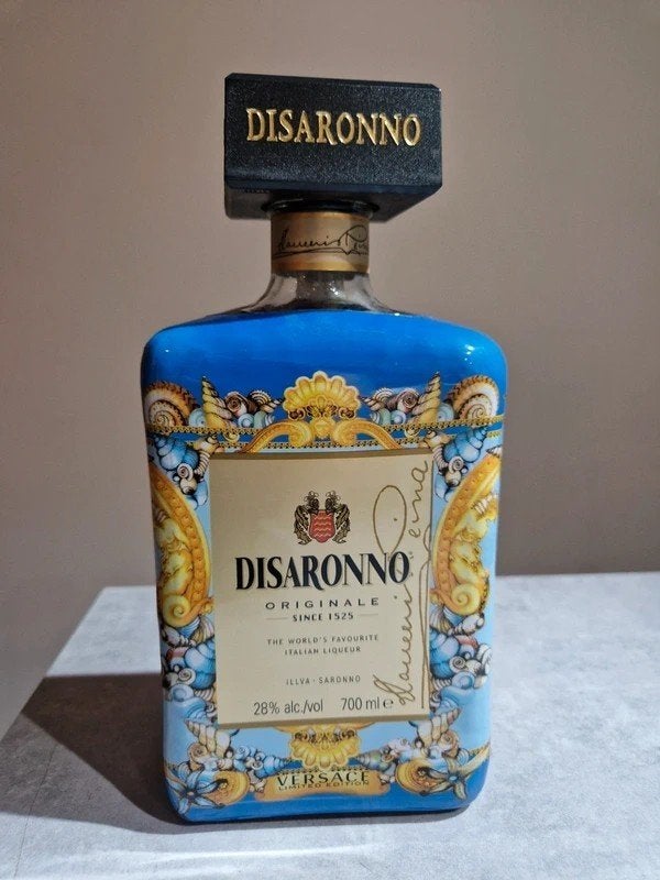 Disaronno x Versace Limited Edition 2014 700ml, Verzamelen, Ophalen of Verzenden, Nieuw, Reclamebord